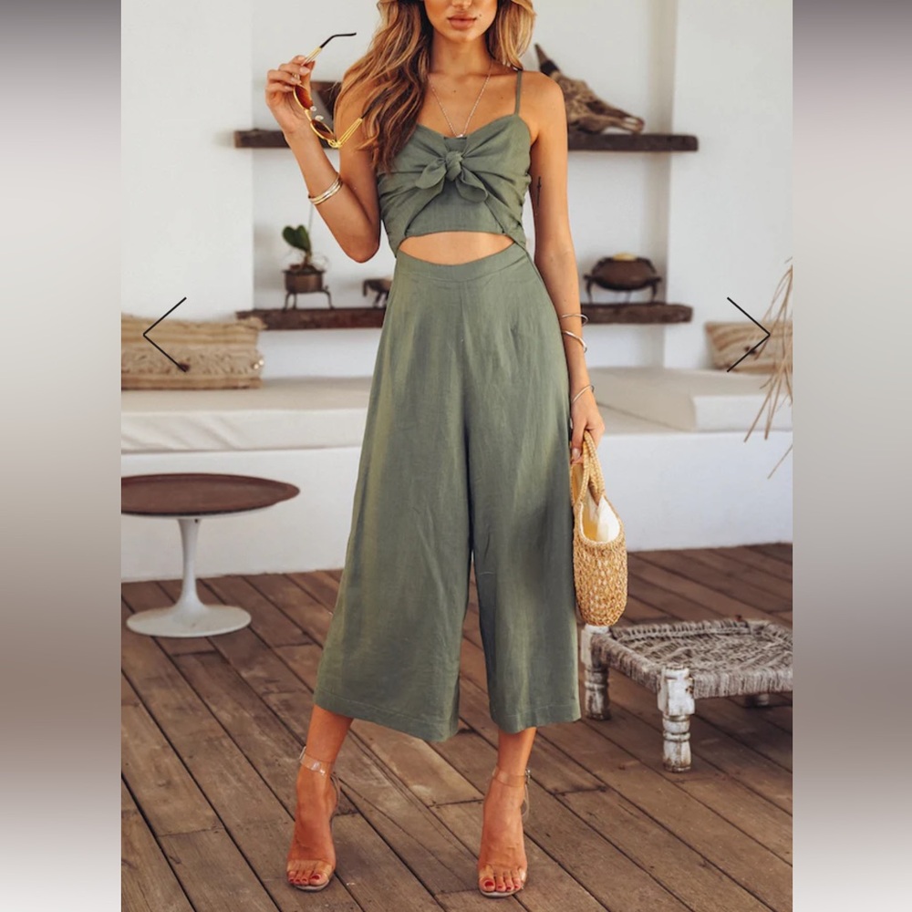 NWT | HELLO MOLLY | GREEN JUMPSUIT | SIZE M